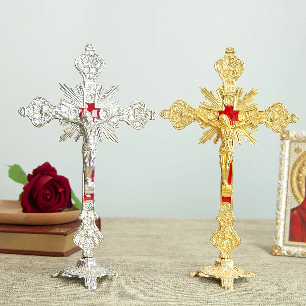 Cruz de Metal Banhada a Ouro para Decoração com Suporte (ÚLTIMAS UNIDADES)